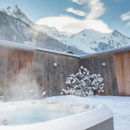 Apartment Au Bon Coin - Luxury Chamonix Hidden Haven, Mont Blanc View, Hot Tub And Garden 외부 사진