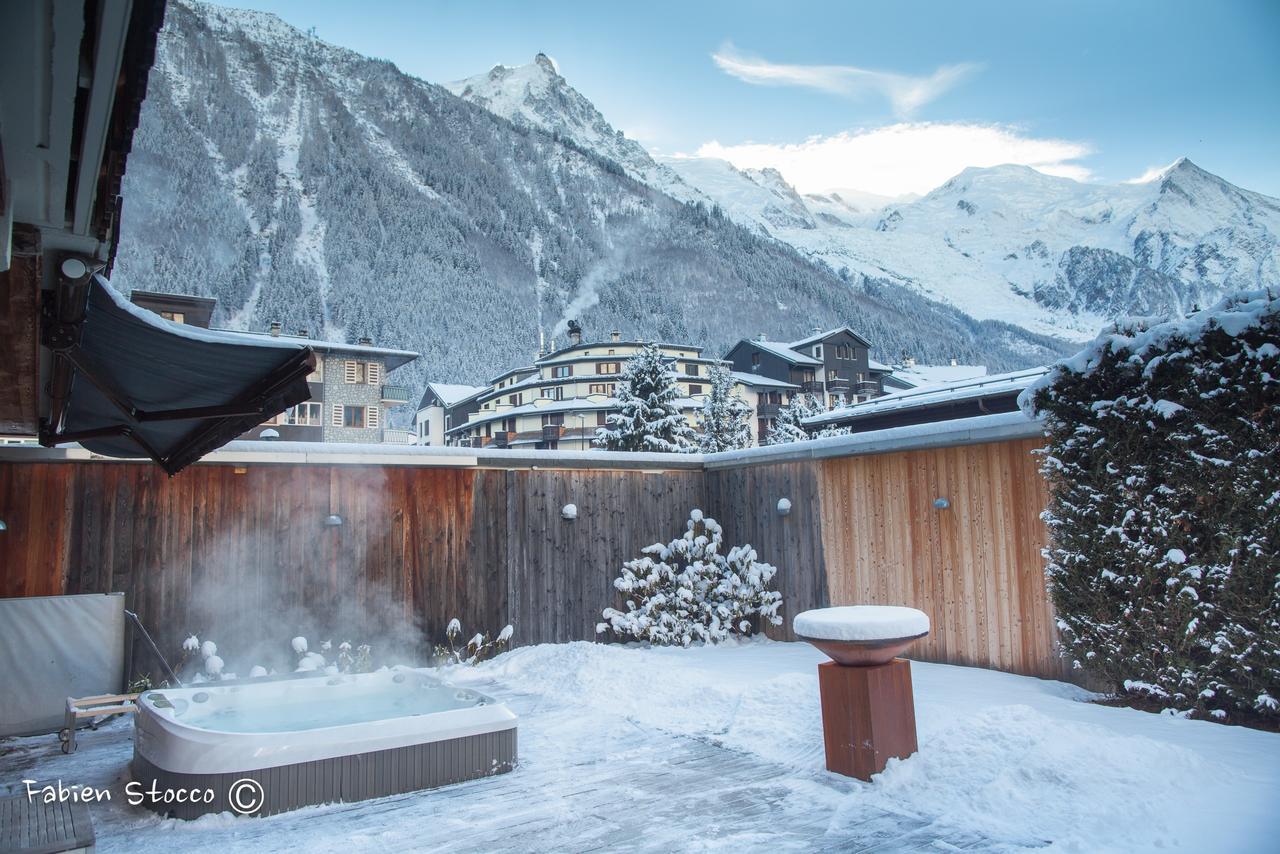 Apartment Au Bon Coin - Luxury Chamonix Hidden Haven, Mont Blanc View, Hot Tub And Garden 외부 사진